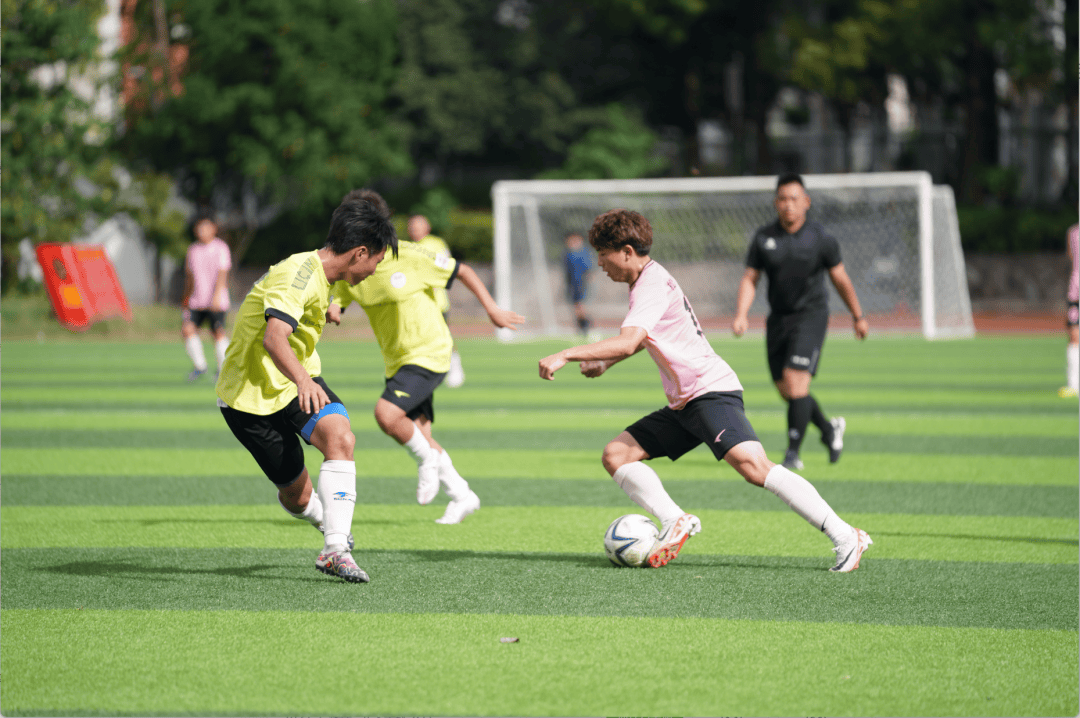 贝博体育平台 -足总杯今晨走向成谜，纽卡斯尔远射贴柱，赛场秩序良好，资深球员宣示担当 